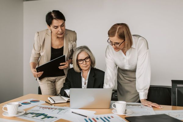 Les clés pour comprendre le management de transition en 2024