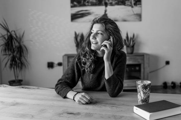 Maîtriser la communication non verbale pour influencer vos clients