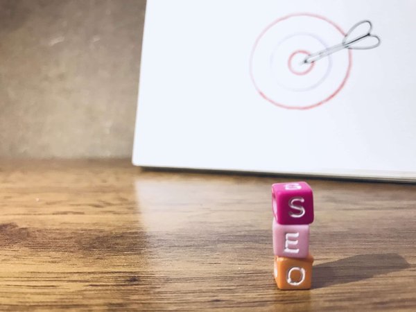 Quels sont les avantages de l'utilisation d'un outil SEO ?
