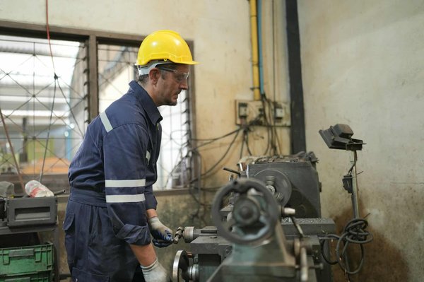 Décolletage : savoir-faire de la vallée de l'arve