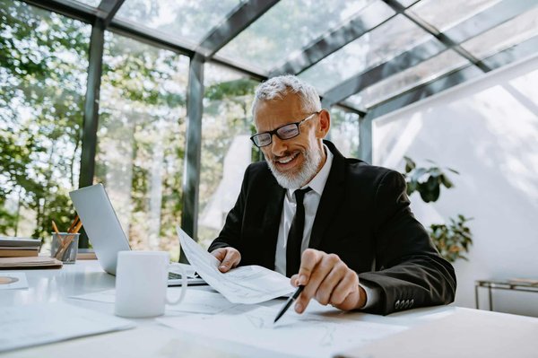 Maîtrisez la cession de titres en holding